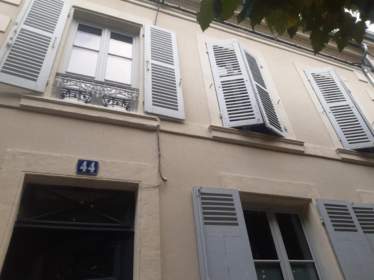 Appartement En Centre Ville Nevers Eksteriør bilde